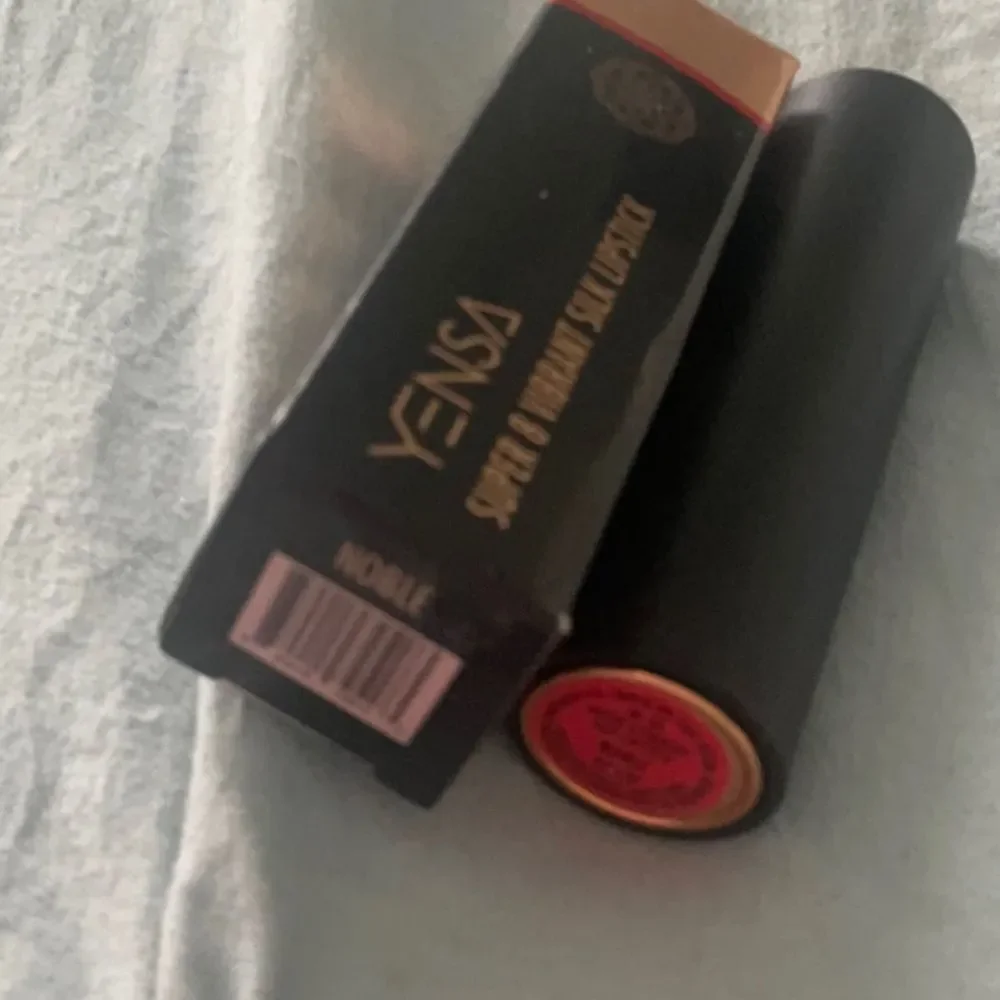 NEW! Yensa Super 8 Vibrant Silk Lipstick in Noble